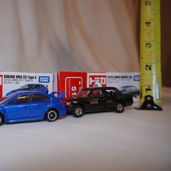 3/$20 - Diecast Model Car Lot Takara TOMY - Kid Toys Japan - BNIB Taxi, Subaru - Picture 5 of 5